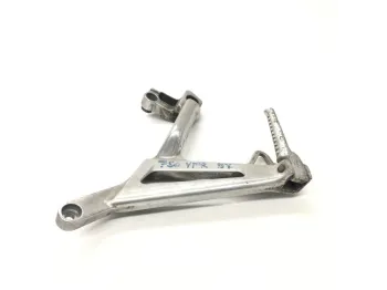 Platine et repose pieds arriere gauche HONDA VFR F 750 1994-1997