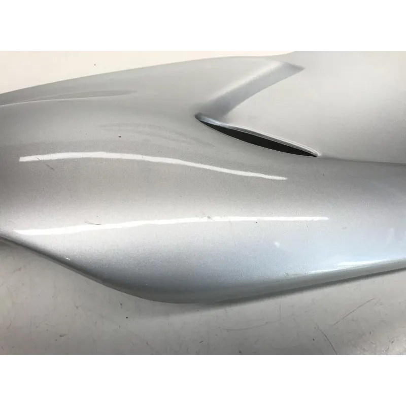 Cache carenage sous selle droit APRILIA PEGASO 3 650 1997-2000