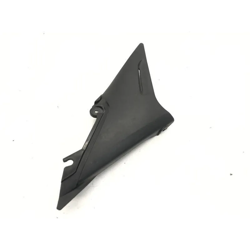 Cache carenage sous selle droit YAMAHA XJ 600 S 1997-2002 DIVERSION