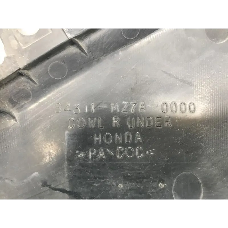 Demi sabot droit HONDA VFR F 750 1994-1997