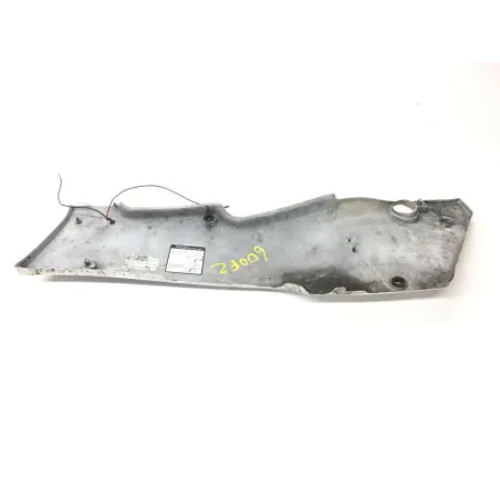 Cache carenage coque arriere gauche YAMAHA FZ 600 1986-1988