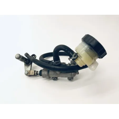 Maitre cylindre frein arriere SUZUKI GSX F 750 1998-2001