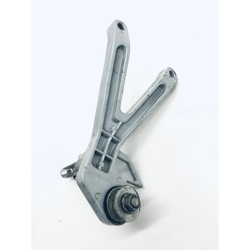 Platine arriere droite HYOSUNG GT 650 2004-2006