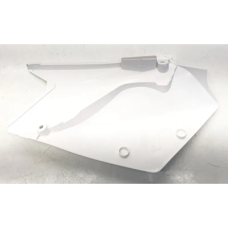 Cache carenage sous selle droit gauche SUZUKI RMZ 450 2005-2006