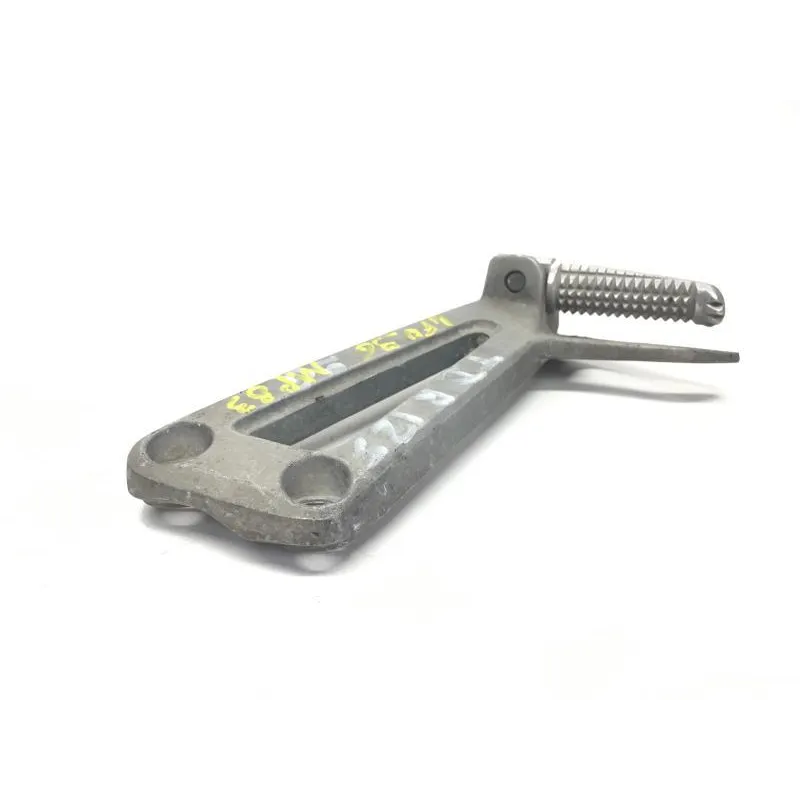 Platine et repose pieds arriere droit YAMAHA TDR 125 1993-1996