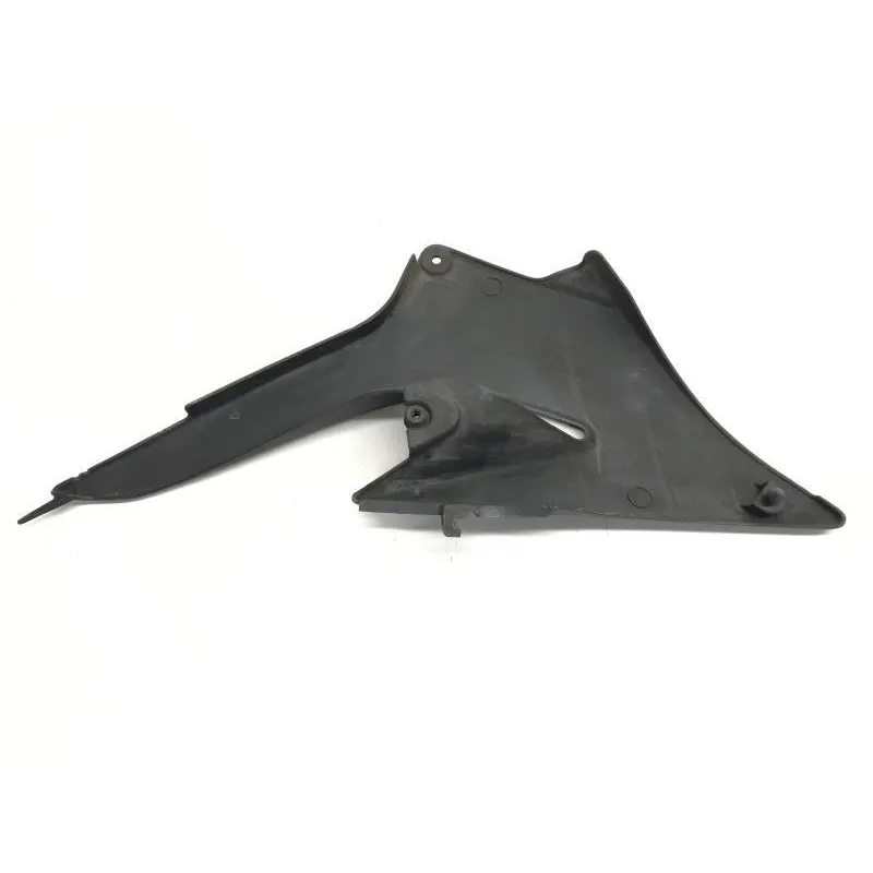 Cache carenage sous selle droit KAWASAKI ZR7 750 1999-2003