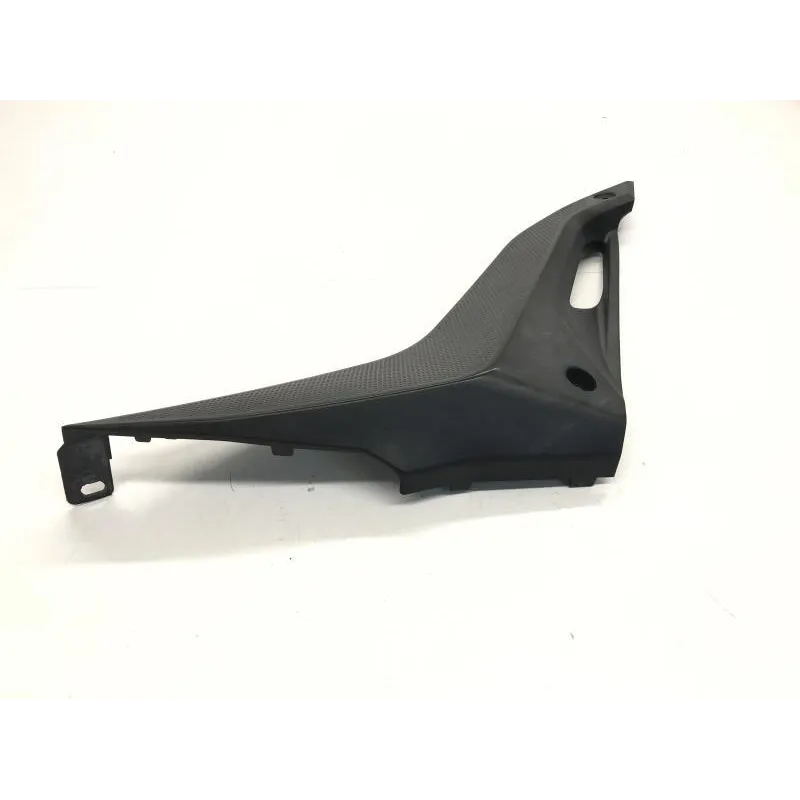 Cache carenage sous selle droit YAMAHA YZF 125 R 2008-2013
