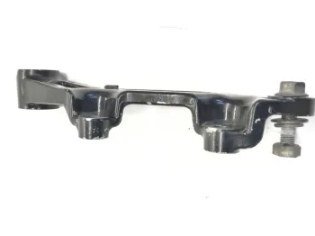 Support etrier frein arriere YAMAHA VMAX 1200 1986-1992