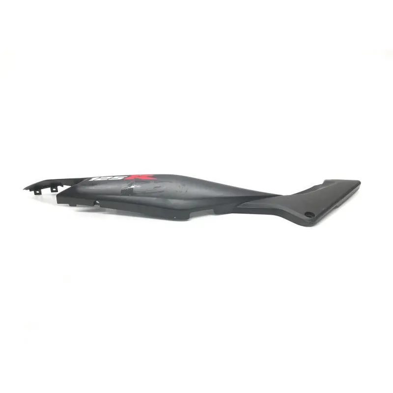 Cache carenage coque arriere droit HONDA CBR 125 R 2004-2006