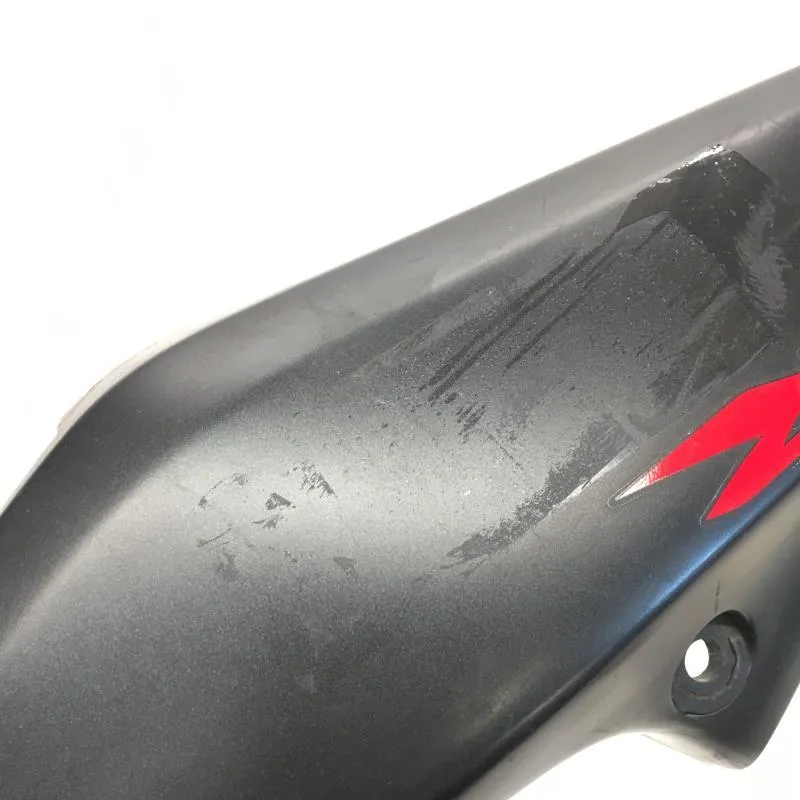 Cache carenage coque arriere droit HONDA CBR 125 R 2004-2006