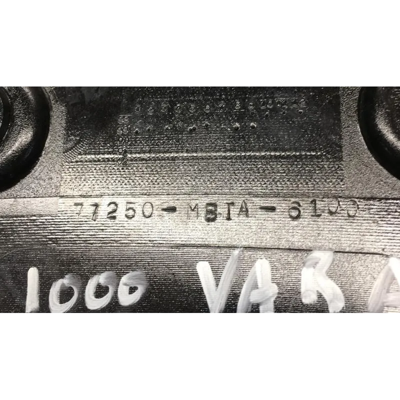 Cache carenage coque arriere HONDA XL 1000 V 2007-2011 VARADERO