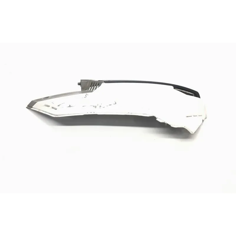 Cache carenage coque arriere droit YAMAHA XC 125 1985-1989 BELUGA