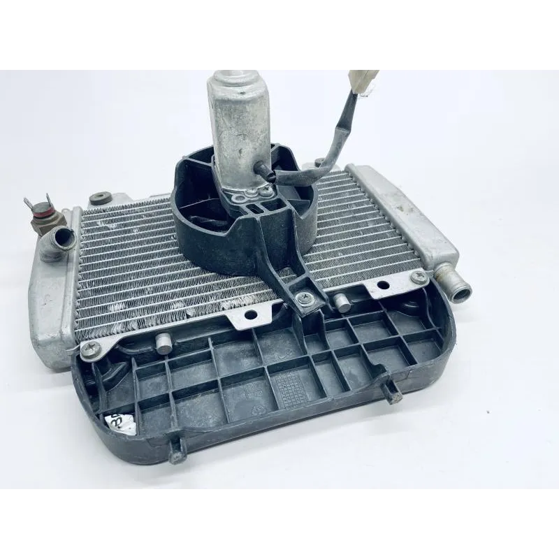 Radiateur eau PIAGGIO X9 EVO 125 2003-2007