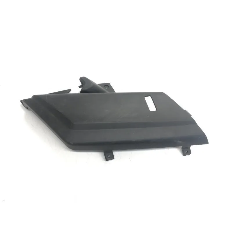 Cache carenage sous selle droit YAMAHA YPR 125 2006-2009 XMAX