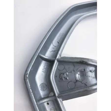 Poignee arriere PEUGEOT KISBEE 50 2011-2012 4T