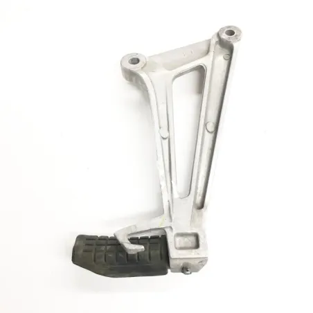 Platine et repose pieds arriere gauche HONDA CBR 125 R 2004-2006