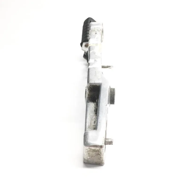 Platine et repose pieds arriere droit HONDA CBX 650 E 1983-1984