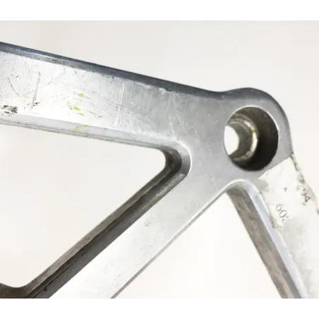Platine et repose pieds arriere droit HONDA CBX 650 E 1983-1984