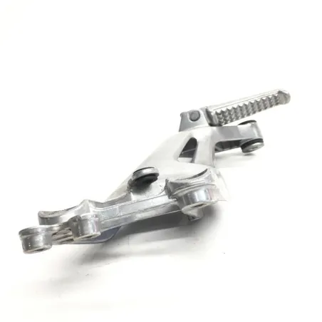 Platine et repose pieds arriere droit HONDA CBR 1100 XX 1999-2007