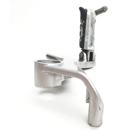 Platine et repose pieds arriere gauche HONDA VFR 800 FI 2000-2001