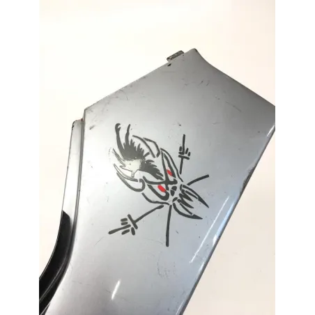 Cache carenage coque arriere gauche YAMAHA FZR 750 R 1988-1990