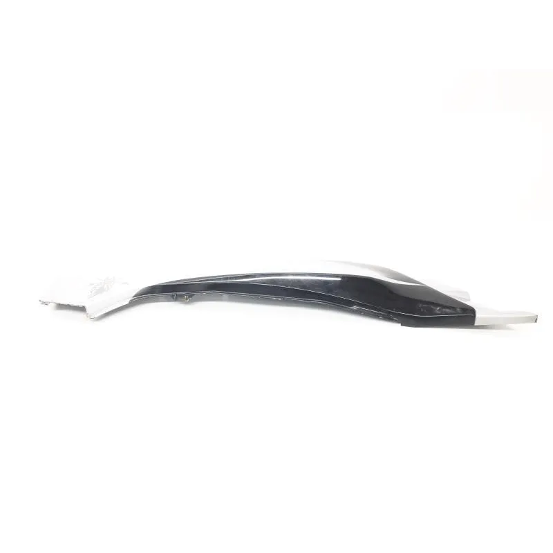 Cache carenage coque arriere gauche YAMAHA FZR 750 R 1988-1990