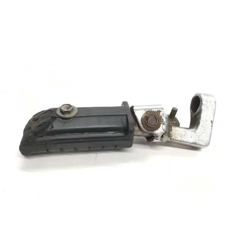 Platine et repose pieds arriere droit HONDA CBX 650 E 1983-1984