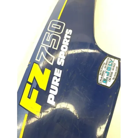 Cache carenage coque arriere gauche YAMAHA FZR 750 R 1988-1990