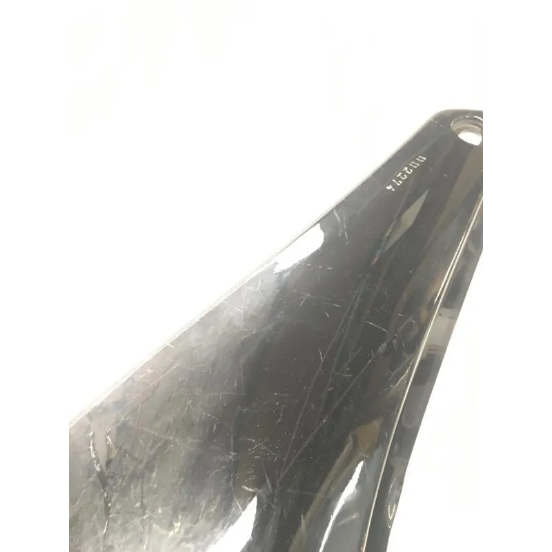 Cache carenage coque arriere gauche YAMAHA TRX 850 1996-1999
