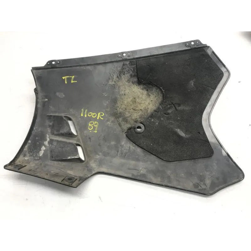 Demi sabot droit SUZUKI GSXR 750 1988-1989