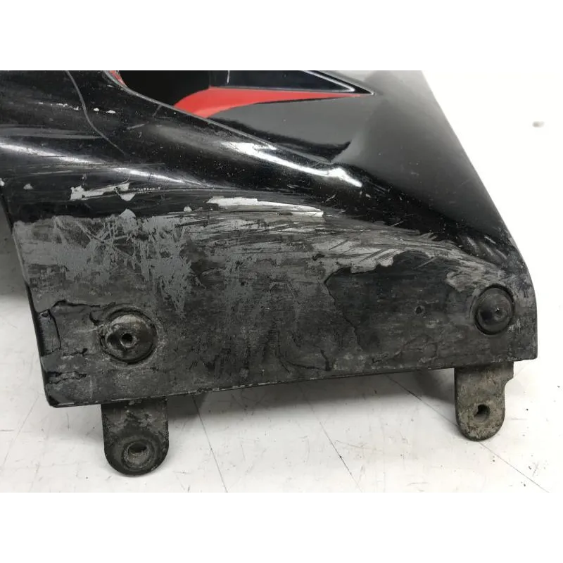 Demi sabot droit SUZUKI GSXR 750 1988-1989