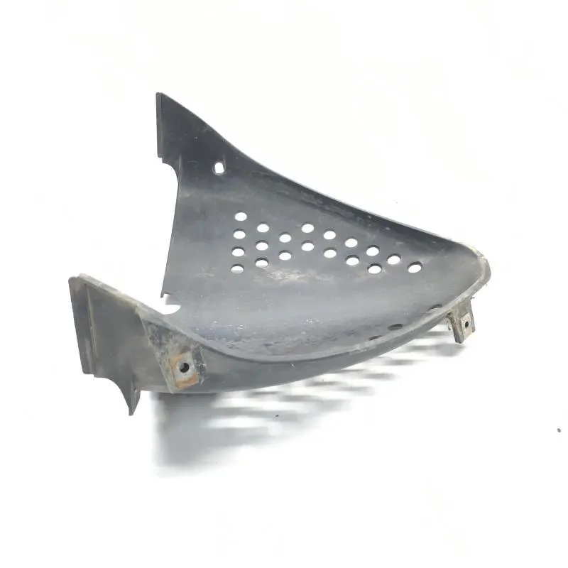 Cache carenage centrale sabot SUZUKI GSXR 750 1996-1999