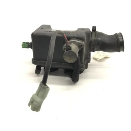 Boite a air intermediaire SUZUKI AN 650 2003-2005 BURGMAN