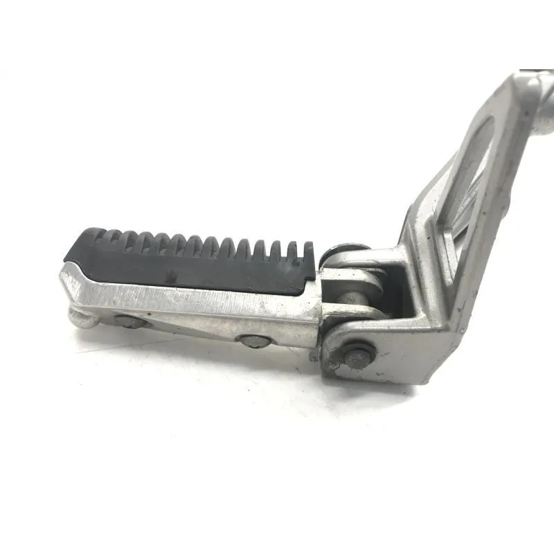 Platine et repose pieds arriere gauche SUZUKI GSF 1200 1996-2000 BANDIT