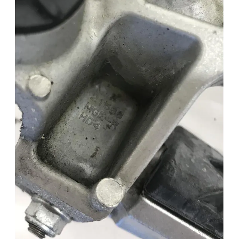 Platine arriere droite HONDA VFR 1200 F 2010-2016