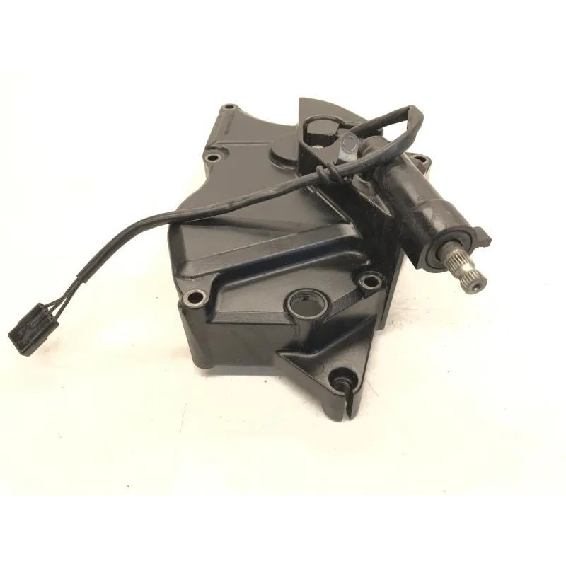 Carter pignon de sortie de boite SUZUKI GSXR 750 2008-2010
