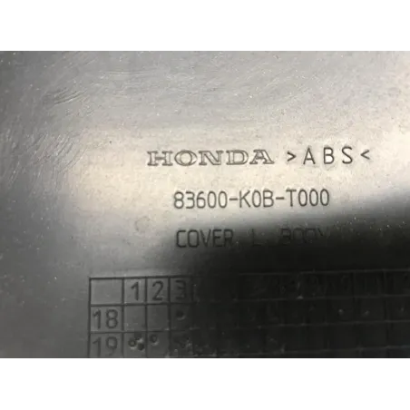 Cache carenage coque arriere gauche HONDA NSS 125 2019-2020 FORZA