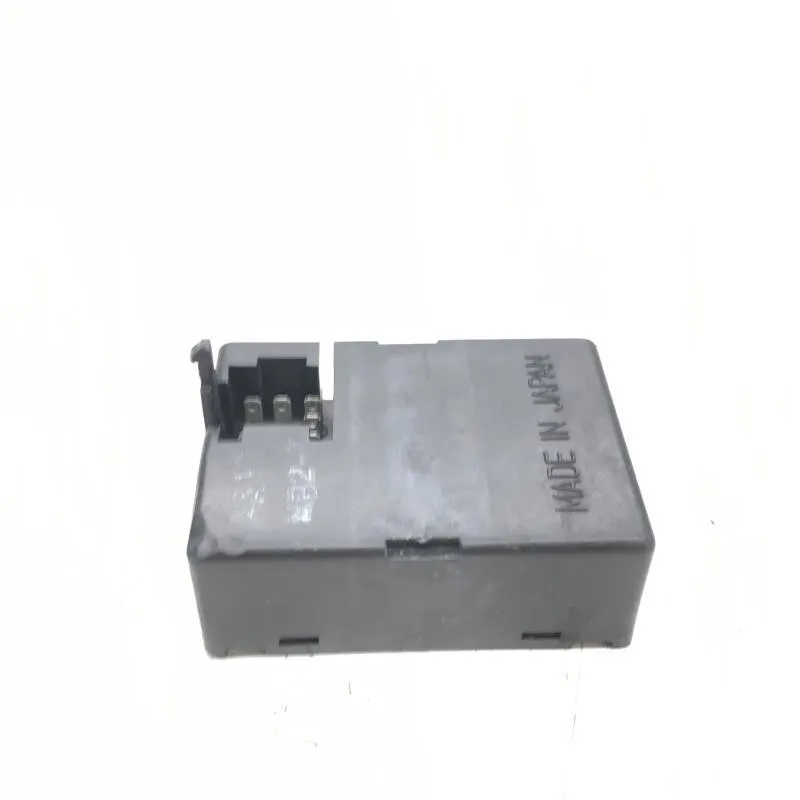 Relais boitier electrique HONDA CBX 750 F 1984-1987