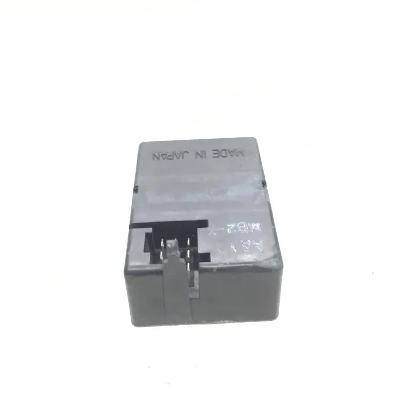 Relais boitier electrique HONDA CBX 750 F 1984-1987