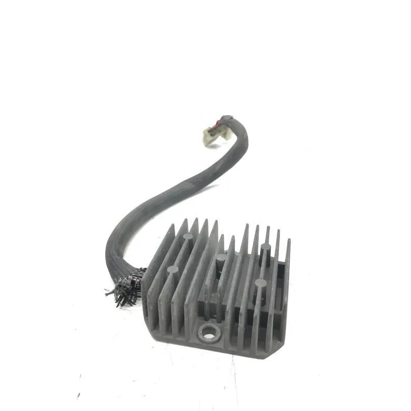 Regulateur charge batterie HONDA NSR 400 1985-1987