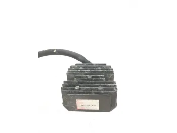 Regulateur charge batterie HONDA NSR 400 1985-1987