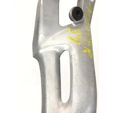 Platine arriere droite HONDA CBR 1100 XX 1999-2007