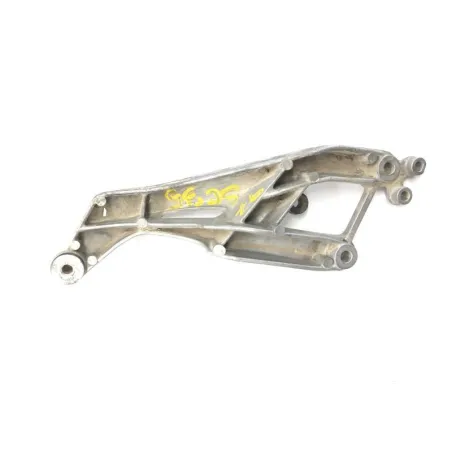 Platine arriere droite HONDA CBR 1100 XX 1999-2007