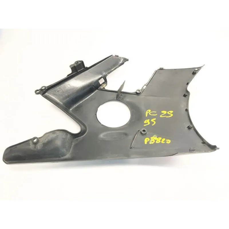 Cache flanc de carenage gauche HONDA CBR 600 F 1991-1994