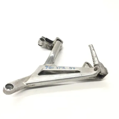 Platine et repose pieds arriere gauche HONDA VFR F 750 1994-1997