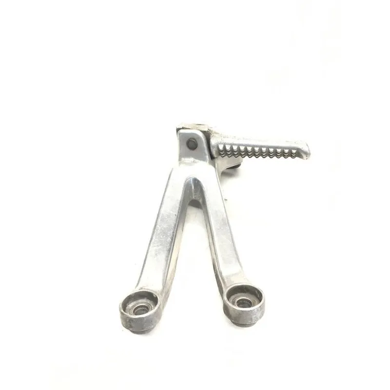 Platine et repose pieds arriere droit HONDA CBR 900 RR 1992-1993 FIREBLADE