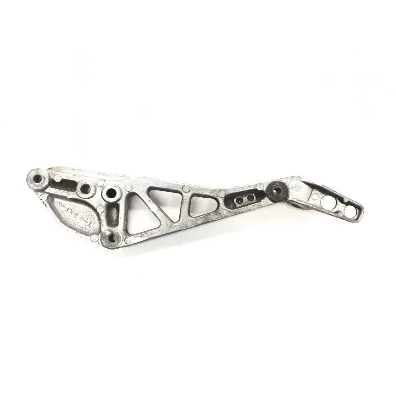 Platine arriere gauche HONDA VF 400 F 1983-1984
