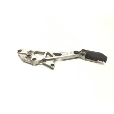 Platine et repose pieds arriere droit HONDA VF 400 F 1983-1984