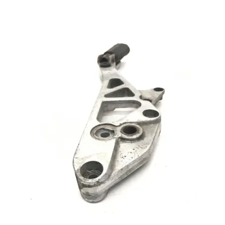 Platine et repose pieds arriere droit HONDA VF 400 F 1983-1984