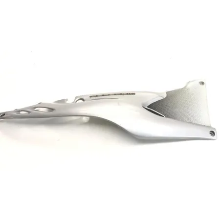 Cache carenage sous selle droit APRILIA PEGASO 3 650 1997-2000